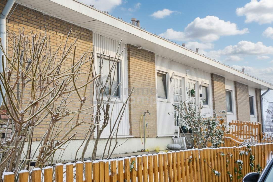 TOP Preis - TOP Lage! Einfamilienhaus mit 2 Wohneinheiten - Alles ist möglich!