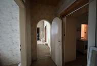 1030! SANIERUNGSBEDÜRFTIGE 2-3 Zimmer Wohnung direkt bei U3!