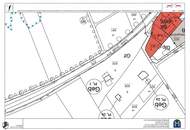Viel Platz im Grünen: Haus mit Garage auf 8.580 m² Grundstück in Plankenberg