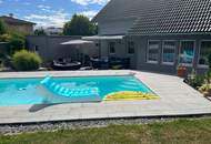 Exklusives Einfamilienhaus mit Pool und Wellnessbereich