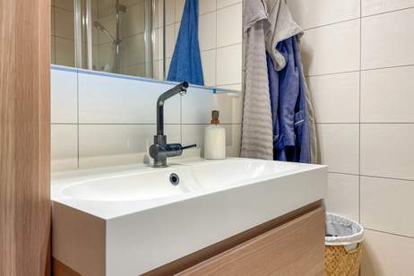 Sonnig wohnen im Hochparterre – 2 Zimmer, Wintergarten &amp; Tiefgaragenplatz, Wohnung-kauf, 227.000,€, 9020 Klagenfurt(Stadt)