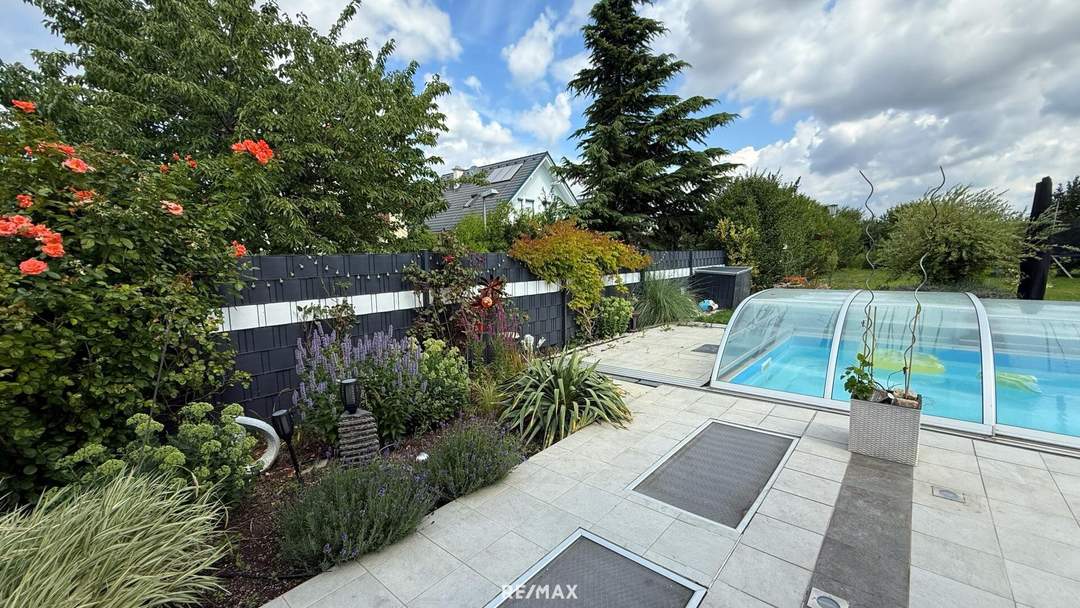 Natur, Ruhe, Pool, was will man mehr!