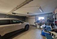 ZWEI WOHNHÄUSER - TRAUMHAFTER BUNGALOW UND KLEINES SOMMERHAUS SAMT PARKÄHNLICHEM GARTEN MIT HERRLICHEM ALTBAUMBESTAND