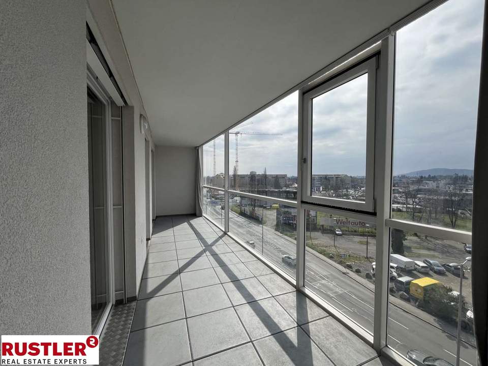 Geräumige 2-Zimmer Wohnung mit Loggia