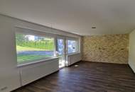 Großes Haus mit 2 Wohneinheiten und schönem Garten in ruhiger Lage in Neuhaus