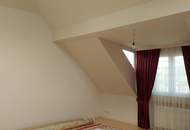 Großes Haus mit Blick auf die Donau! Mit 2 Wohneinheiten!