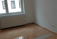 Charmante 2-Zimmer-Wohnung mit Südbalkon und Einbauküche im 15. Bezirk zu mieten!