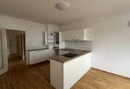 3,5-Zimmer-Wohnung mit Loggia und Parkplatz