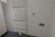 Hofzeile - Großzügiges 3-Zimmer-Apartment mit ca. 55 m² Wohnzimmer und 24 m² Balkonflächen - Garagenplatz um € 150,--