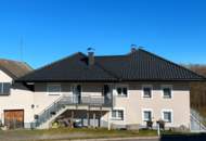 Großzügiges Mehrfamilienhaus mit weitläufigem Grundstück in Vichtenstein