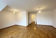 Geräumige Einraumwohnung im ausgebauten Dachgeschoss!