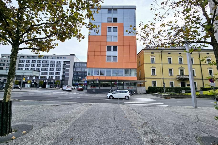 Große Wohnung fußläufig zum Hauptplatz - perfekte Lage - perfekte Infrastruktur, Wohnung-legalform.mietkauf, 245.000,€, 9500 Villach(Stadt)