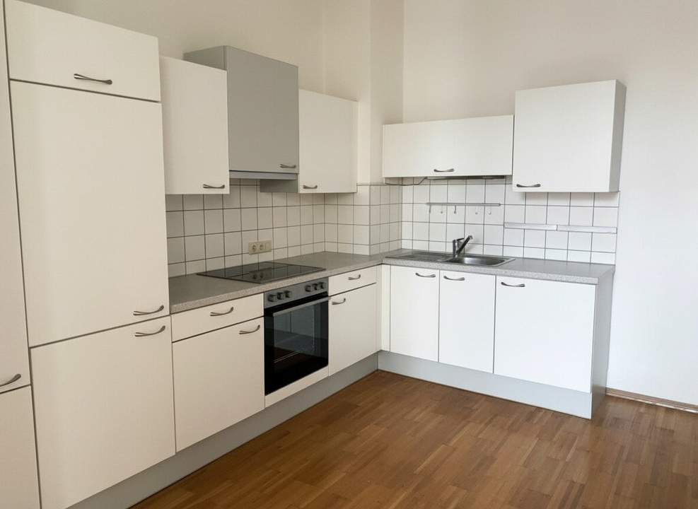 +++PERFEKTE LAGE+++ Helle 2-Zimmer-Wohnung mit angenehme Wohnatmosphäre