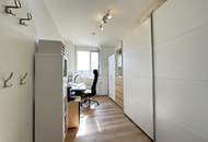 Erstklassige 3-Zi-Eigentumswohnung mit Loggia und 2 TG- Stellplätzen!