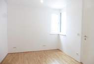 Moderne Neubauwohnung mit großer, westseitiger Loggia (4.OG) AB AUGUST