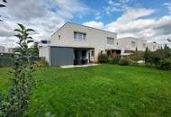 NIEDRIGENERGIE, NEUWERTIG, VOLLMÖBLIERT MIT GARTEN