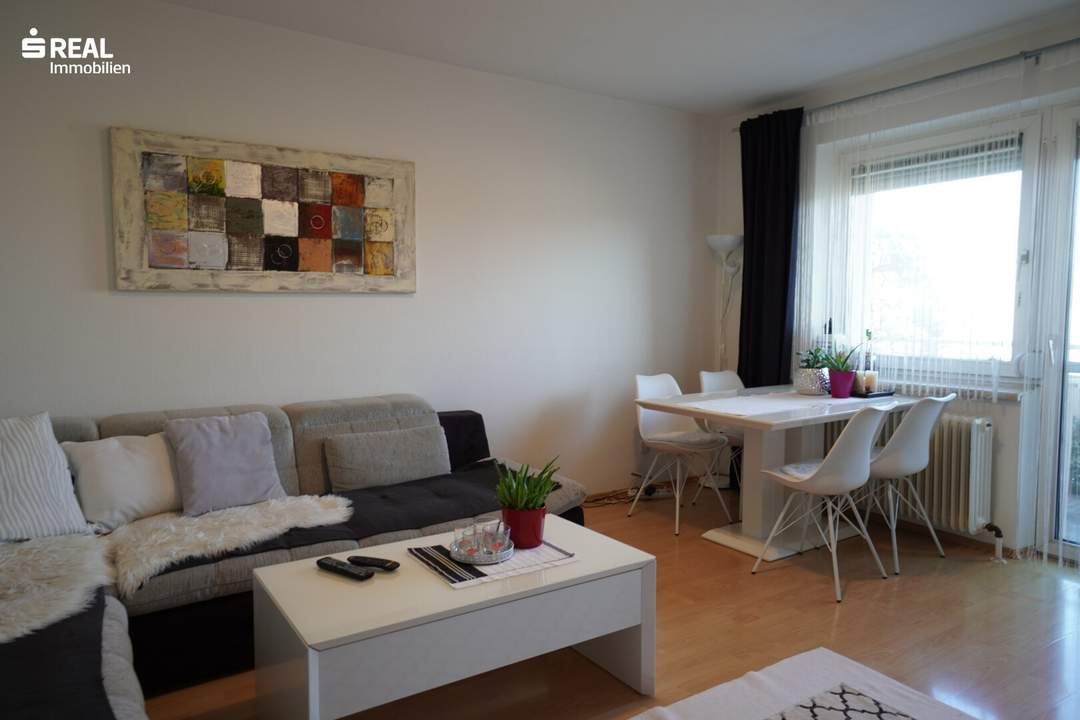 TOLLE 3 ZIMMER-WOHNUNG MIT IDEALEM GRUNDRISS IN ABSOLUTER RUHELAGE