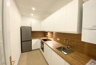 KAUFANBOT ANGENOMMEN ! ERSTBEZUG Nähe Bacherplatz 3 Zimmer Traum Altbau - separate Küche - 2 Bedroom U4 / (U2)