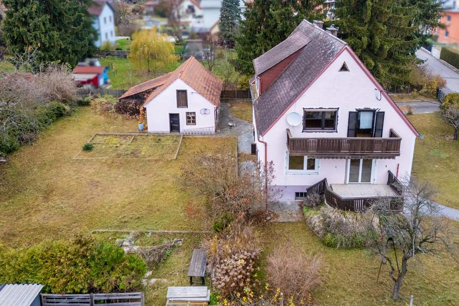 Haus mit Sanierungsbedarf auf großem Grundstück in perfekter Wohngegend, Haus-kauf, 445.000,€, 8041 Graz(Stadt)