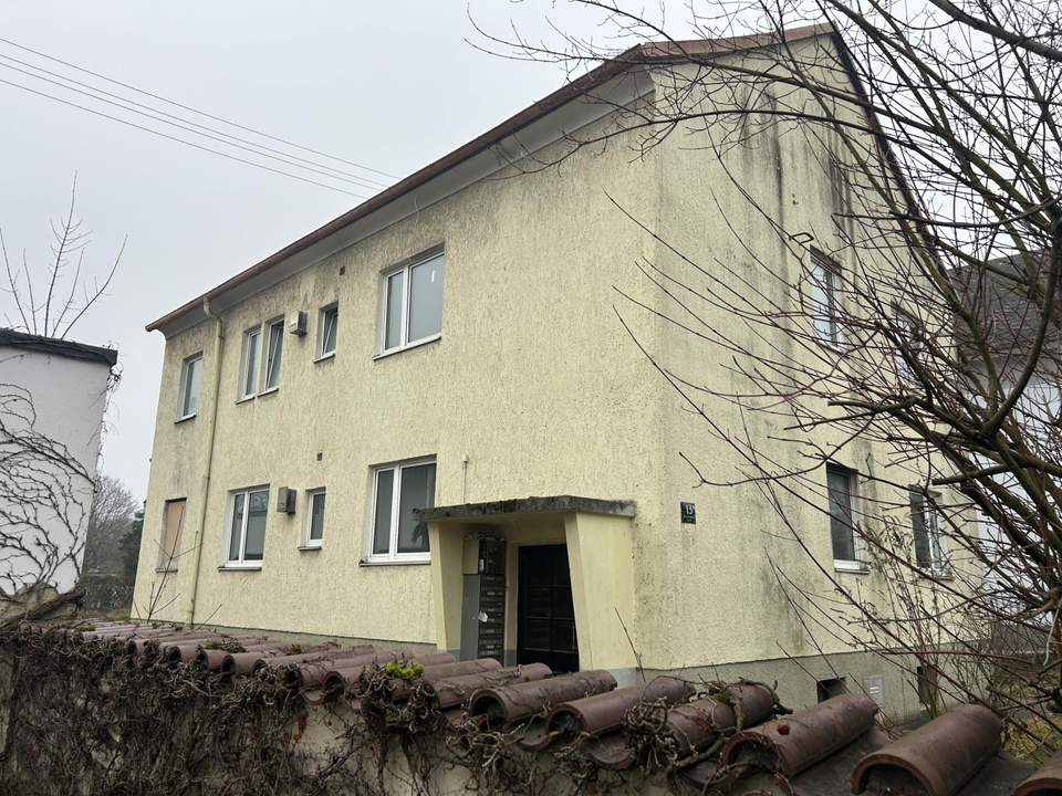 Baubewilligtes Projekt mit 8 Wohnungen mit Altbestand mit 560 m2 Wohnfläche und 83 m2 Außenflächen-gültige Baubewilligung