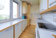 Charmante Stadtwohnung mit Balkon im obersten Stock