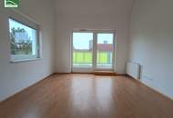 Dachgeschosswohnung mit großer Terrasse! Einziehen & unbefristet wohlfühlen!