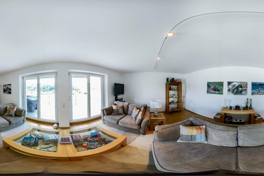 Wohnjuwel mit Panoramablick inklusive Carport
