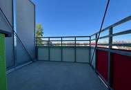 Helle 2-Zimmer-Wohnung mit hofseitigem Balkon - verfügbar ab Oktober 2026