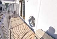 Summer Sale - WOW! Wohnen im Dachgeschoss mit Fernblick! Traumhaft saniertes Altbauhaus + Hofseitige Terrasse + Tolle Infrastruktur und Anbindung + Lebensqualität pur! Auch für Anleger interessant!