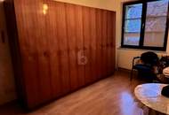 CHARMANTES EINFAMILIENHAUS MIT NEBENGEBÄUDEN, GARAGE &amp; GARTEN IN GUT GEPFLEGTEM ZUSTAND