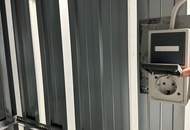 WUNDERVOLL! Lassen Sie sich begeistern! Helle 2-Zimmer-Neubauwohnung mit großzügigem Balkon, exklusiver Tischlerküche und Tiefgaragenplatz!