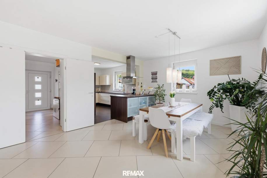 Einzugsbereites Wohnparadies mit ca 2841m² Baugrund in Breitenwaida: Modernität trifft idyllische Großzügigkeit!, Haus-kauf, 1.025.000,€, 2014 Hollabrunn