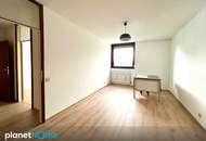 7. Stock! Superhelle 3-Zimmer-Wohnung mit Loggia, Fernblick &amp; Garage nahe dem Belgradplatz