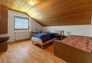 Ihr künftiges Zuhause mit Potenzial in ruhiger Lage: zwei Wohneinheiten, sonniger Garten und herrlicher Weitblick in Maria Saal