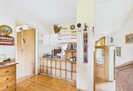 SCHWERTBERG: Sanierungsbedürftiges ECKREIHENHAUS (teilunterkellert) mit ca. 129,71 m² Wohnfläche, Grundstück 397 m² + Garage