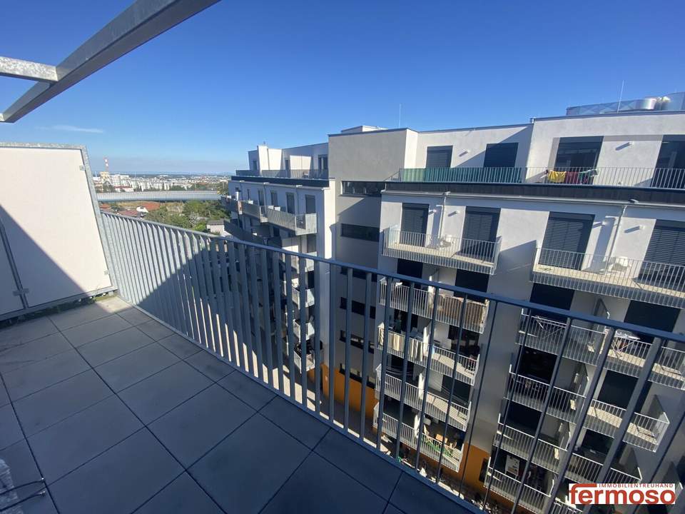 Moderne 2 Zimmer Wohnung mit atemberaubender Terrasse