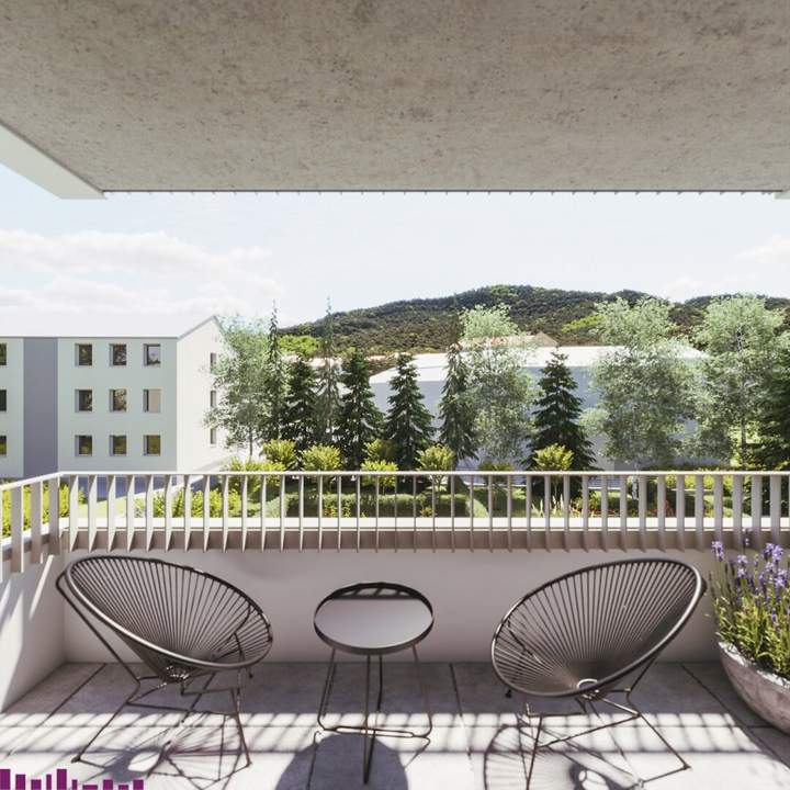 Abkühlen im hauseigenen Pool .... Ihre Traumwohnung mit Terrasse oder Garten und Fernblick Nähe Maurer Wald PROVISIONSFREI !!