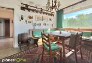 Bungalow mit zwei Wohneinheiten auf rund 1.800 m² großem Grundstück in Seewalchen am Attersee