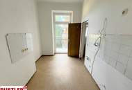 ** 1. MONAT MIETZINSFREI!! ** WG-tauglich | geräumig | zentral - 3-Zimmer-Wohnung mit Balkon
