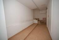 Investitionsmöglichkeit: Drei kompakte Wohneinheiten mit Gemeinschaftsküche