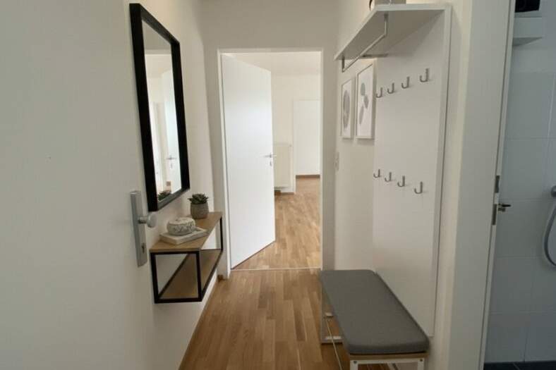 Perfekte Wohnung für junge Familien und Pärchen dank idyllischer Grünlage und optimaler Infrastruktur! Schöne Raumaufteilung! Saniert und sofort verfügbar!, Wohnung-miete, 537,07,€, 4400 Steyr(Stadt)