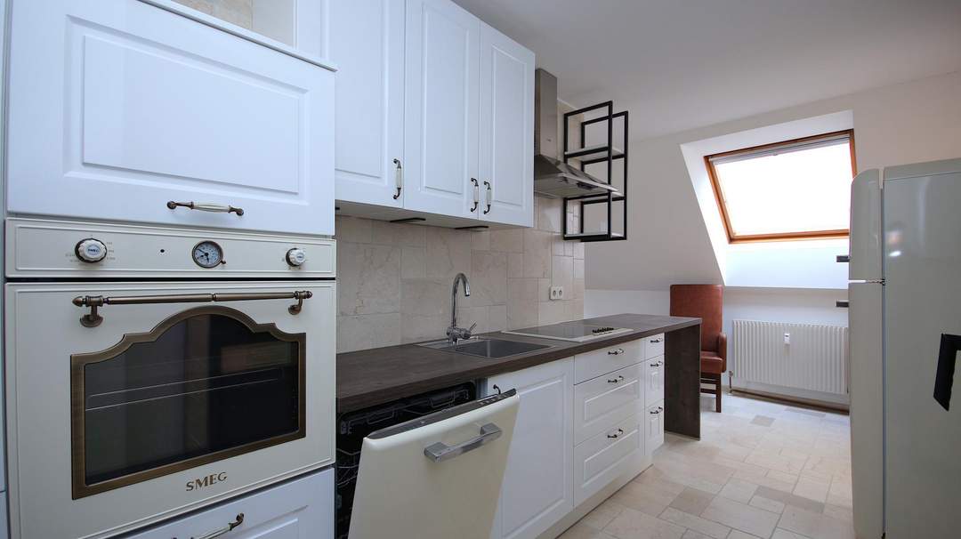 Zentral. Charmant. Besonders. – Stilvolle Wohnung am Hauptplatz Frohnleiten