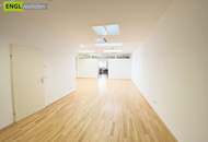 Modernes Geschäftslokal/Büro/Ordination in bester Lage mit voll ausgestatteter 55m² Wohnung und 2 TG Plätze