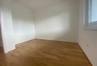 NEU ++ VIER Zimmer mit TERRASSE und GARAGENPLATZ