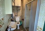 UFERPARZELLE - kleines massives Ferienhäuschen mit privaten Uferbereich auf Pachtgrund