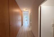 Krottenbachstraße - 3 Zimmer Neubau mit Loggia und Garage zu vermieten