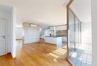 Helle, exklusive 4-Zimmer-Maisonette-Dachgeschosswohnung mit großer Terrasse und Klimaanlage