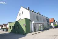 Wohnhaus mit Verkaufsgeschäft und Imbiss/Bistro