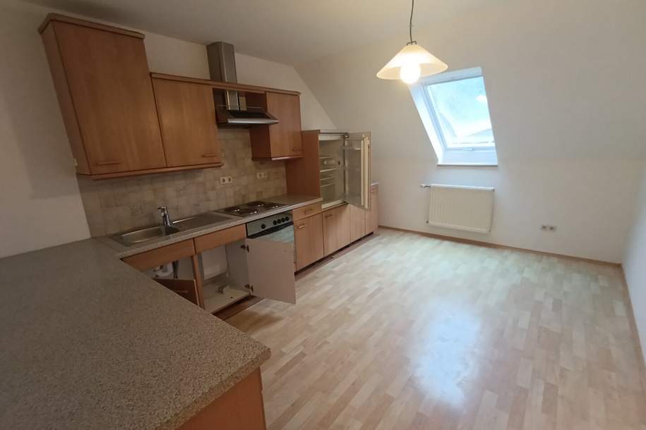 Große, neuwertige Mietwohnung in Maissau, Wohnung-miete, 1.193,55,€, 3712 Hollabrunn