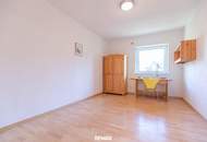 Vollunterkellertes Mehrfamilienhaus - 2 getrennte Wohneinheiten, großes Grundstück